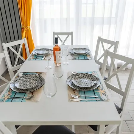 Sunshine Place Aparthotel Pool & Spa Mamaia Nord Navodari Room photo