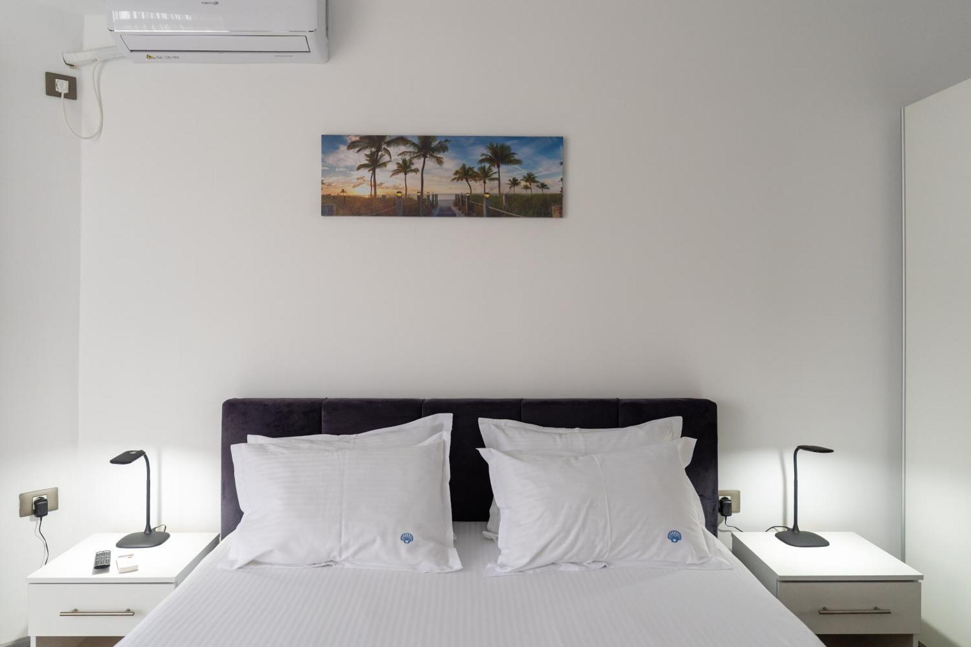 Sunshine Place Pool & Mamaia Nord